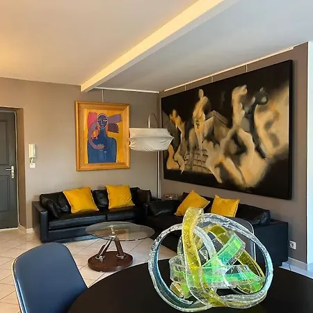 Interieur D'artistes Apartment Montelimar