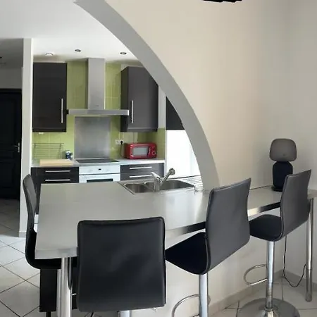 Apartment Interieur D'artistes *